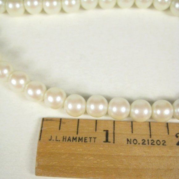 Imitation Pearl Beaded Necklace 25 inch Goldtone Strand Jewelry Vintage - Picture 2 of 7